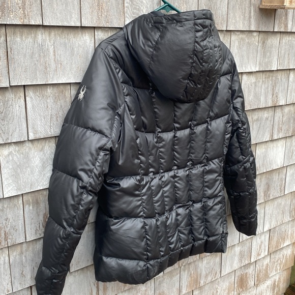 Spyder
Peak Synthetic & Down filled Jacket - Picture 4 of 13